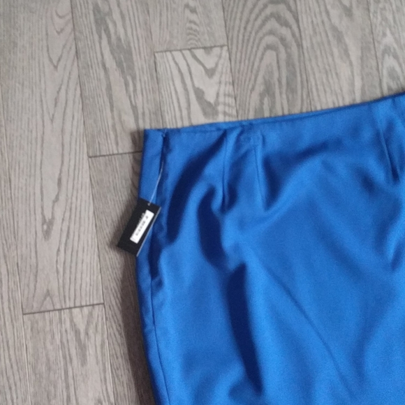 👠👠 Royal blue skirt by Lord  & Taylor - Picture 6 of 7